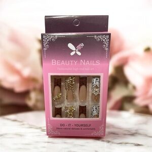 Press-On Nails Set - Gold and Cream